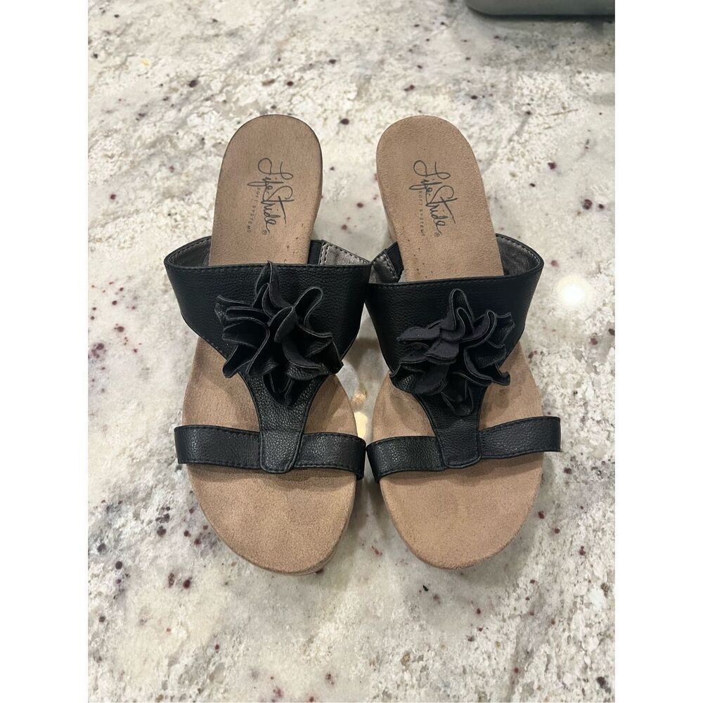 Life Stride Notice Black Leather Cork Wedge Sandals sz 7 NWOT